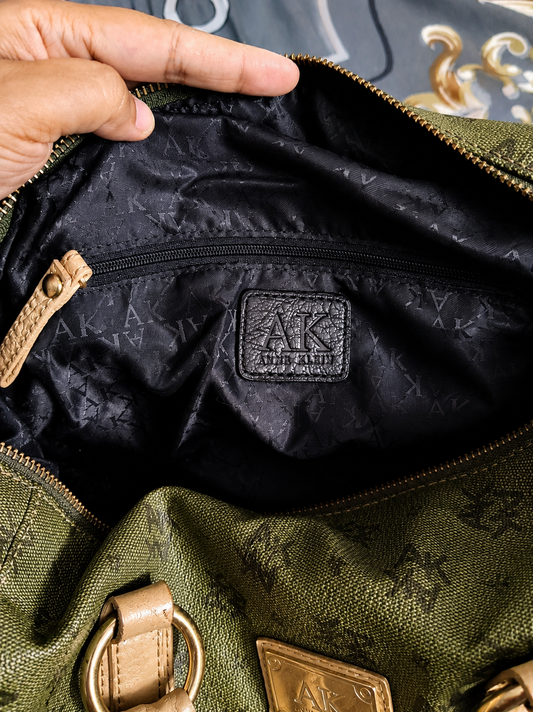 Anne Klein –