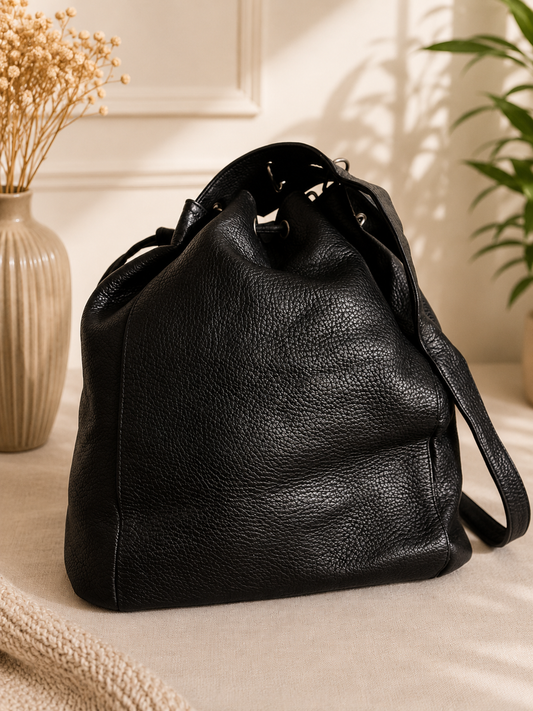 Esquire Black Leather Bucket Bag – Premium Thrift Collection