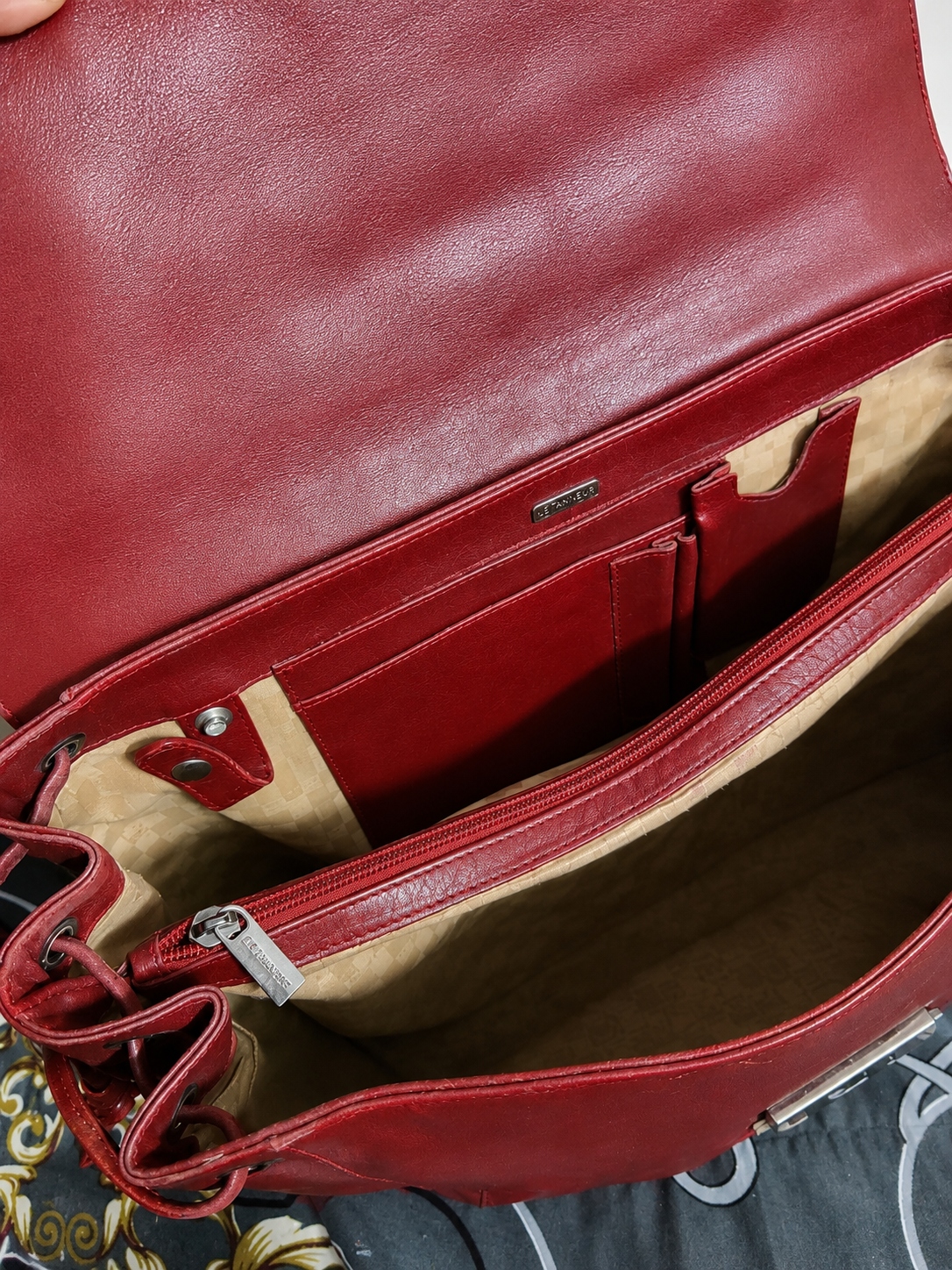 Le Tanneur Leather Bag