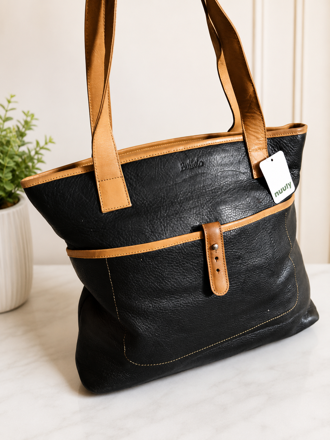 Buffalo Tote Bag – Thrift Store Description